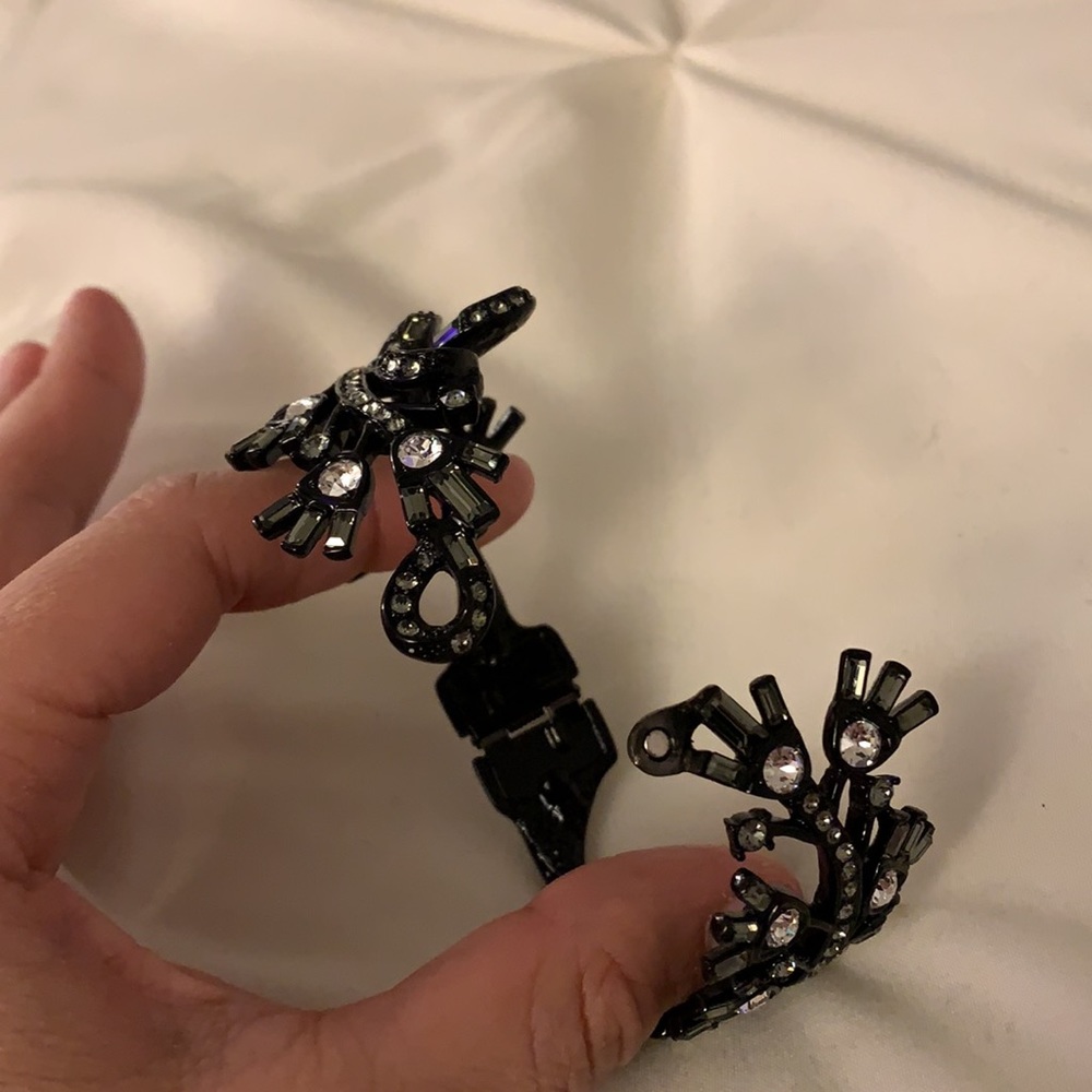 Bracelet - Picture 5 of 8